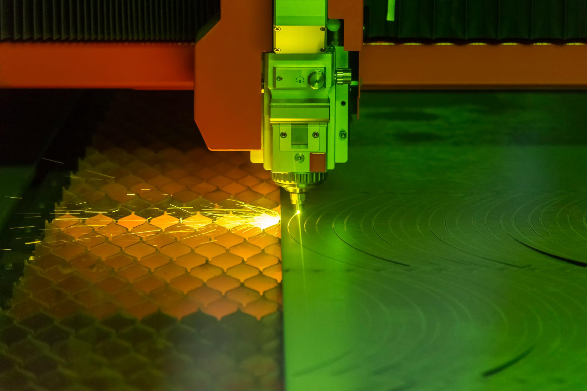 vat-lieu-cat-laser-inox-thep-nhom
